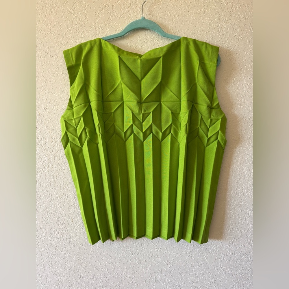 Issey Miyake Lime Origami tank